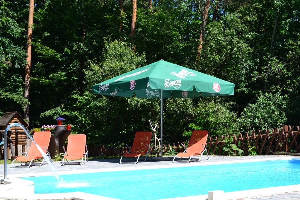 Ezuestfenyo Hotel Telkibánya Dış mekan fotoğraf